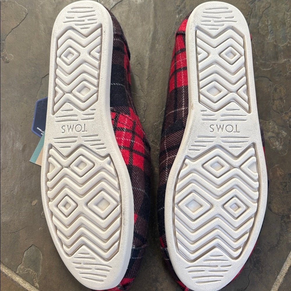 Toms Alpargata Cozy Slip-On Flats - Picture 9 of 12